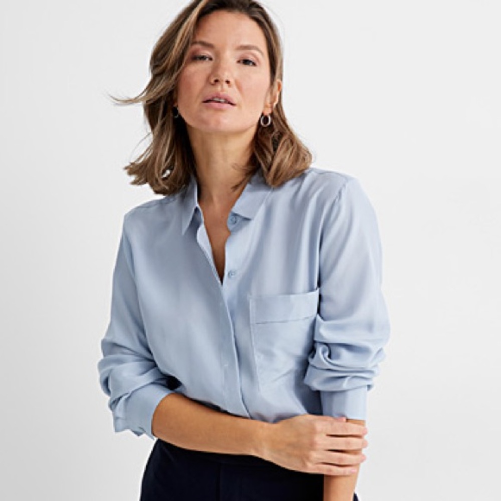 Contemporaine 100% Silk shirt, size XS (4), NWOT